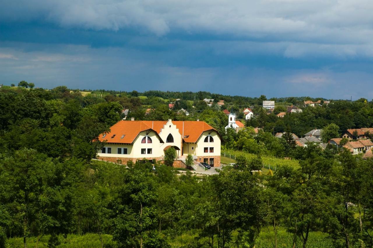 Apartament Bekesseg Szigete, Klasszik Apartman Sur Zewnętrze zdjęcie